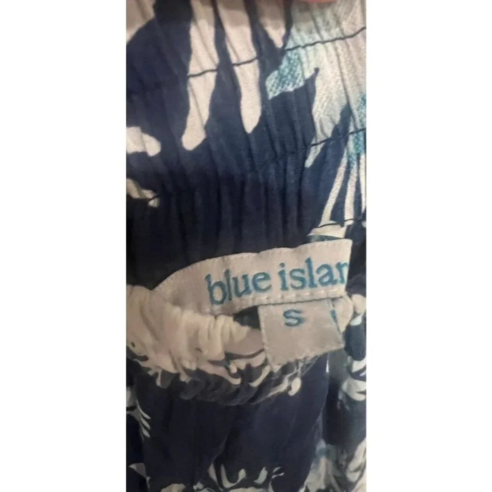 Blue Island Women’s Navy Floral Jogger Pants Size Small